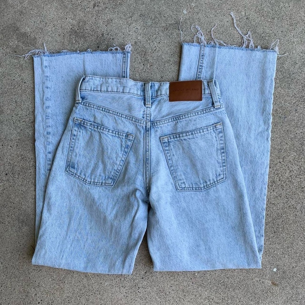 High Rise Wide Leg Jeans - Picture 7 of 8